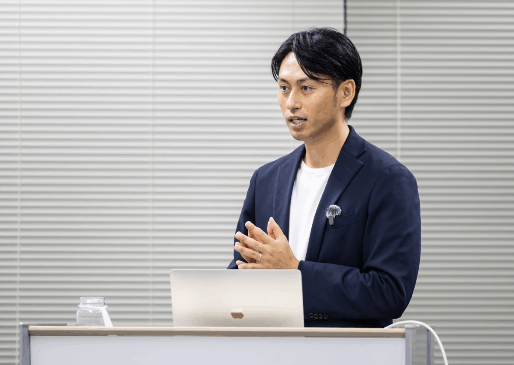 tochimototsuneyoshi-12w-tochimoto_instructor